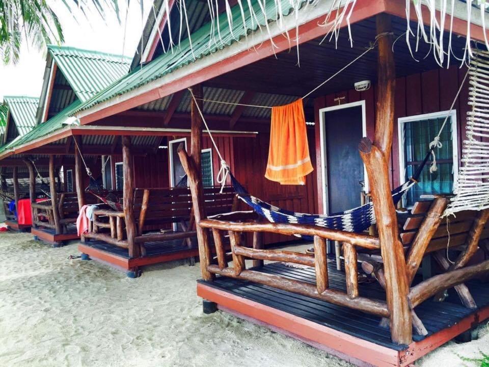 Beer'S House Bungalows เบียร์เฮ้าส์บังกะโล Ban Lamai المظهر الخارجي الصورة
